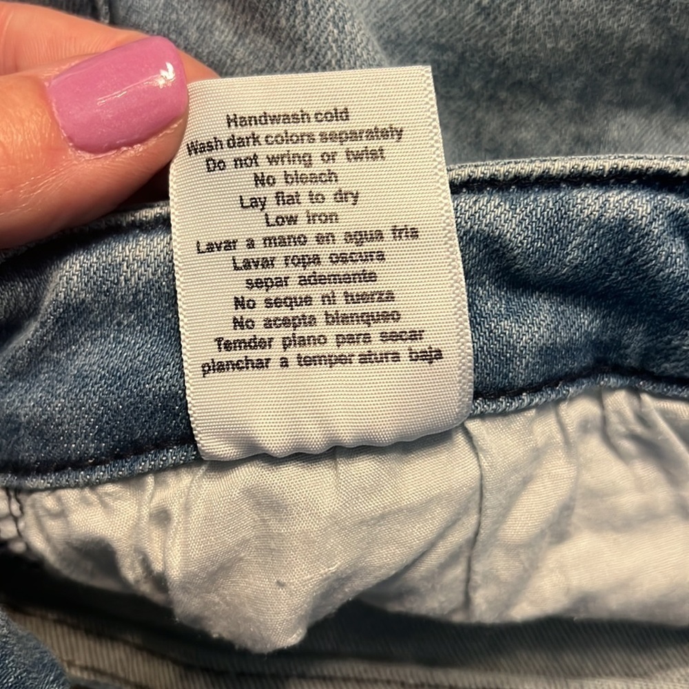 JUDY BLUE Distressed Straight Cropped Jeans Size 9/29 — gently worn - Picture 10 of 11